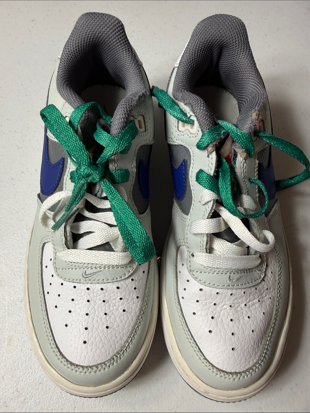 Nike Airforce 1 Kids Sneakers in White, Gray, Blue & Green Laces - Picture 1 of 5